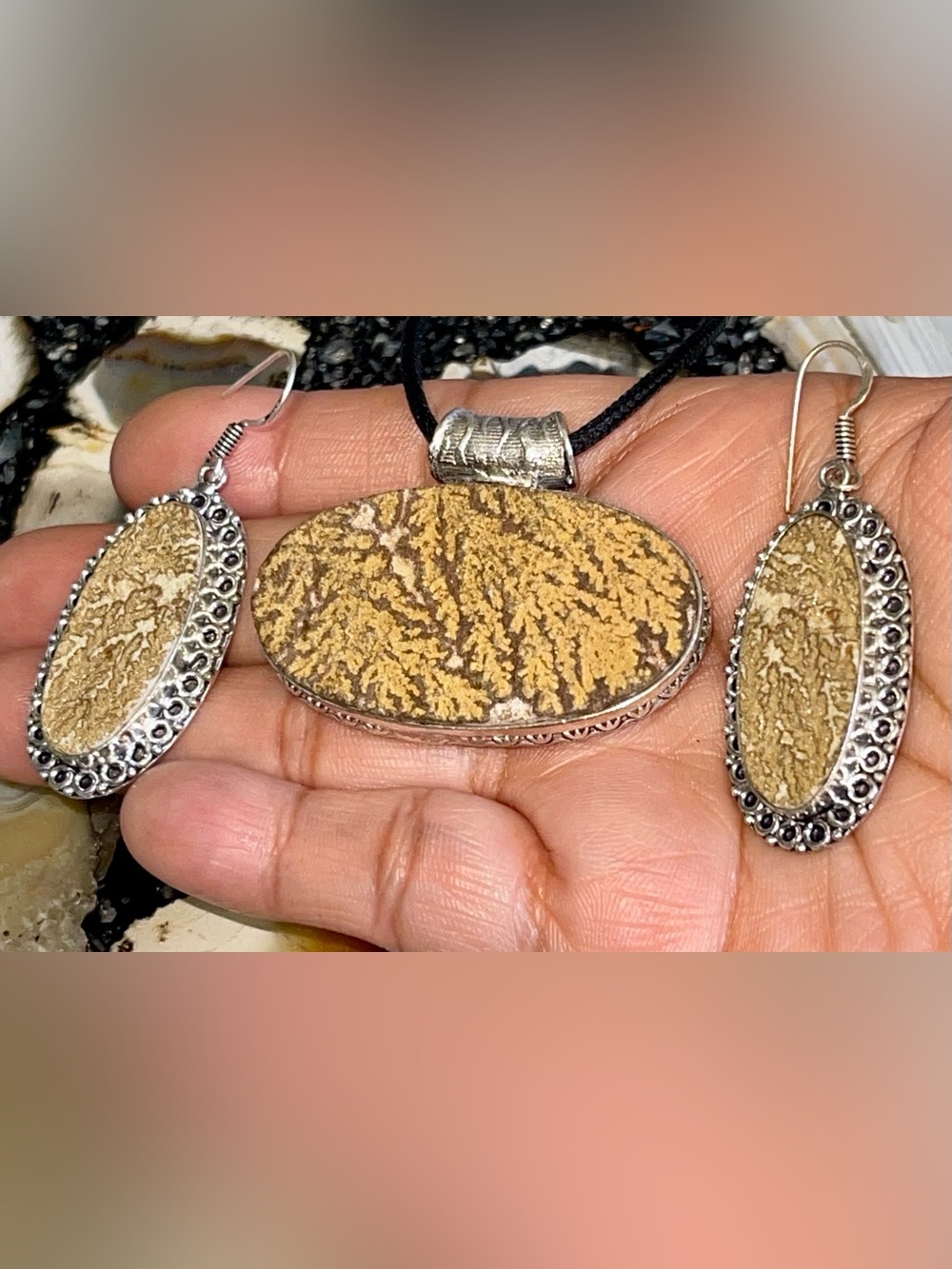 Manganese Fern-Like Dendritic Agatized Pendant & Earrings Set